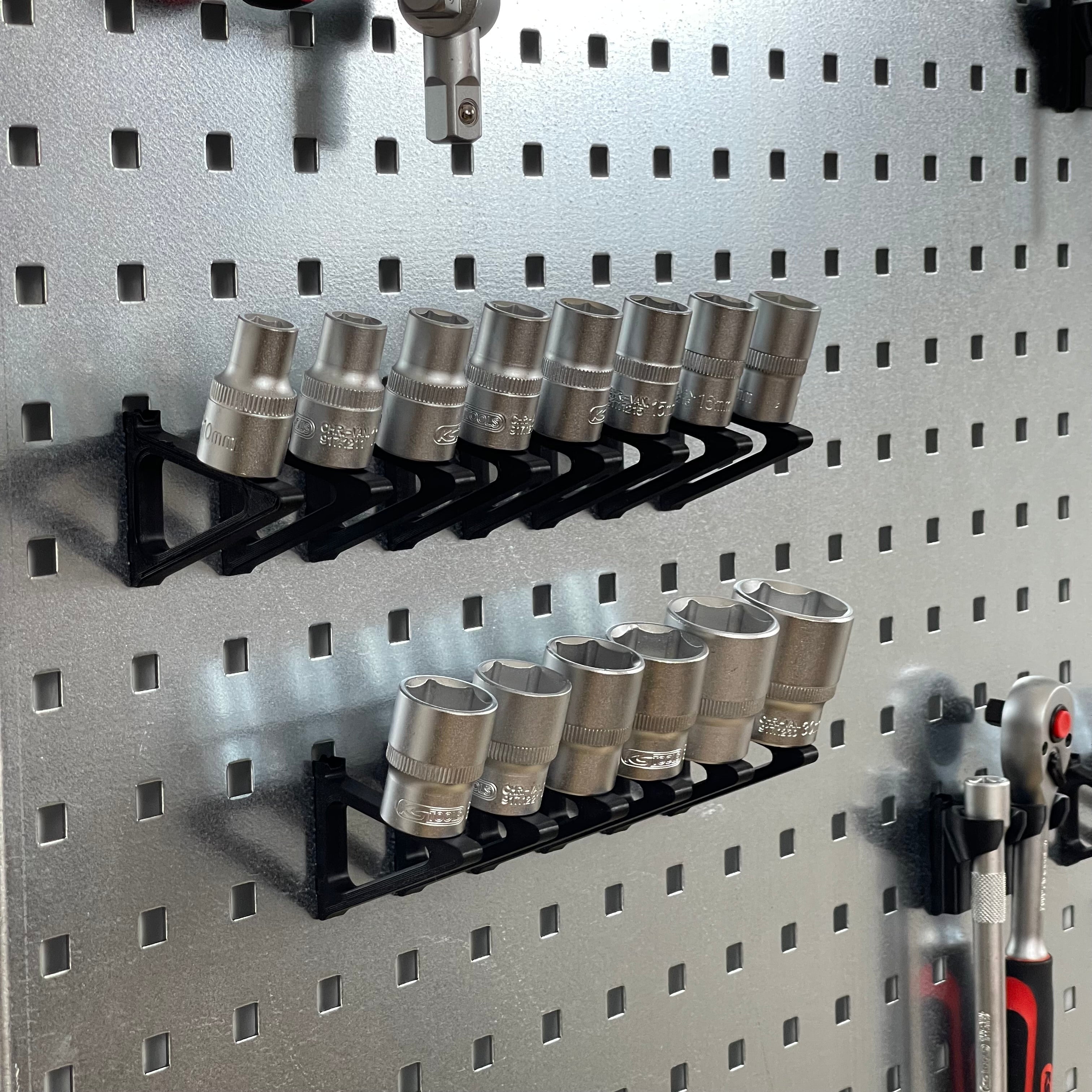Top holder for tool boards