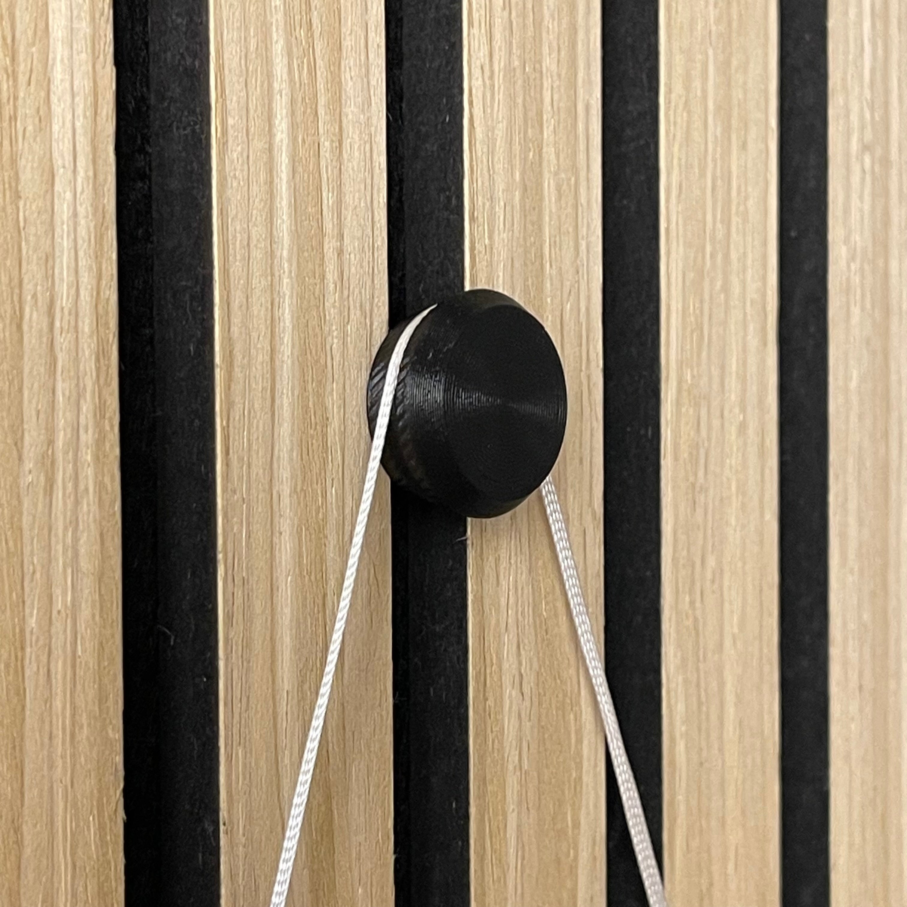 Små knager til akustikpanel (8 stk)