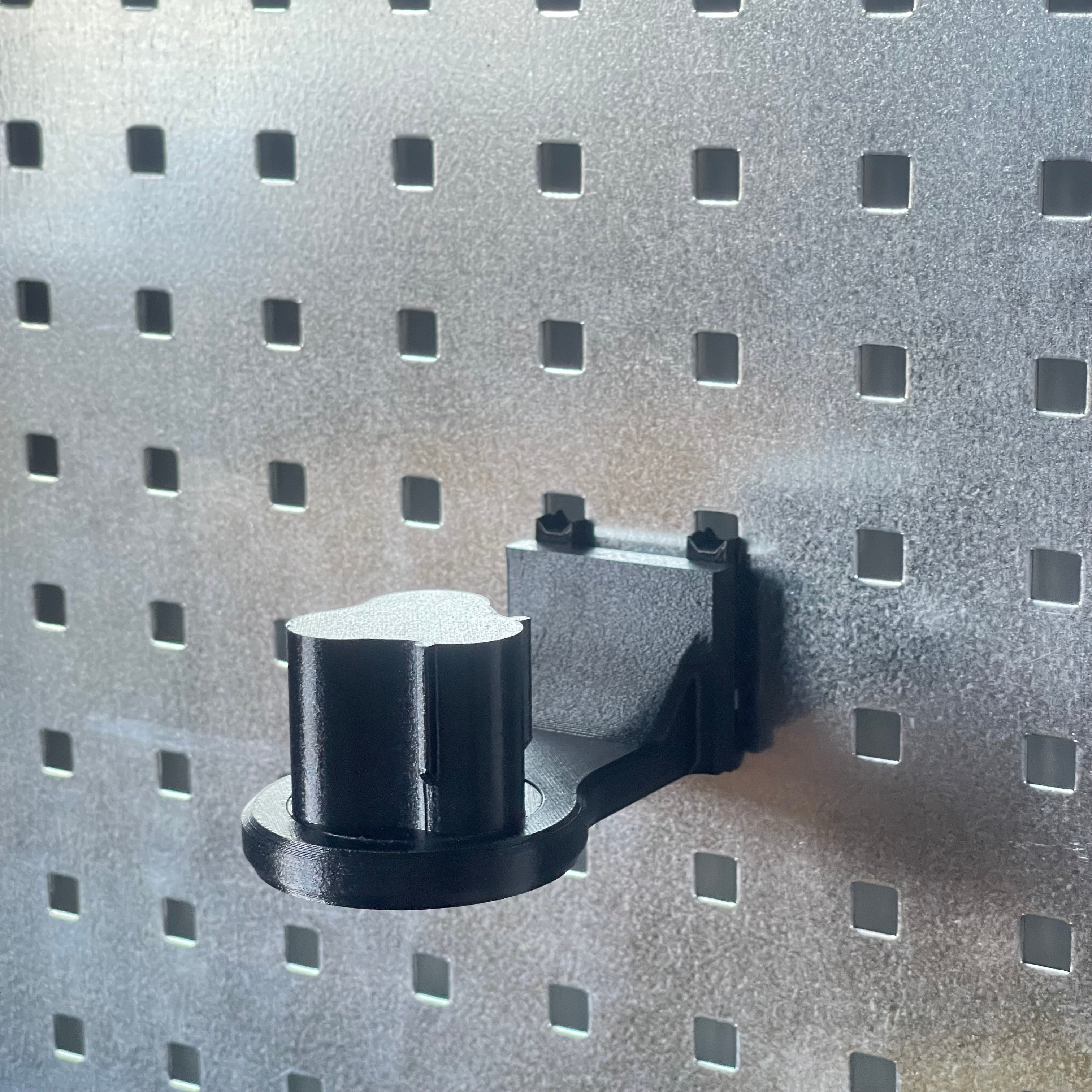 Makita tool board hanger