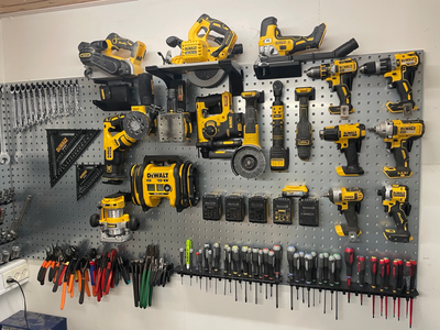 DeWalt hanger for tool boards